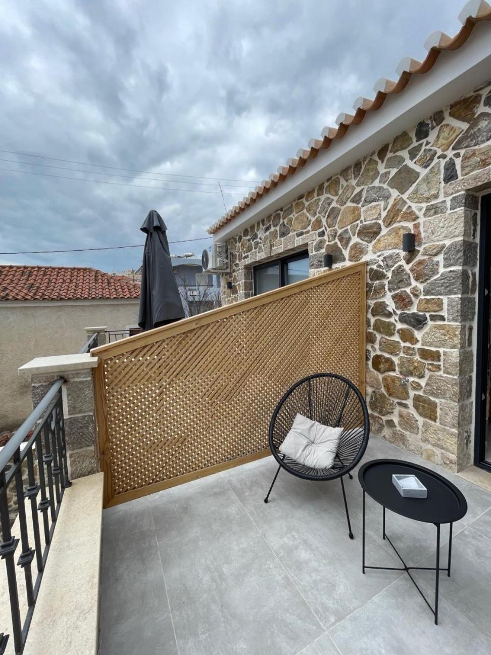 Trocadero Luxury Suites Ermioni Exterior foto